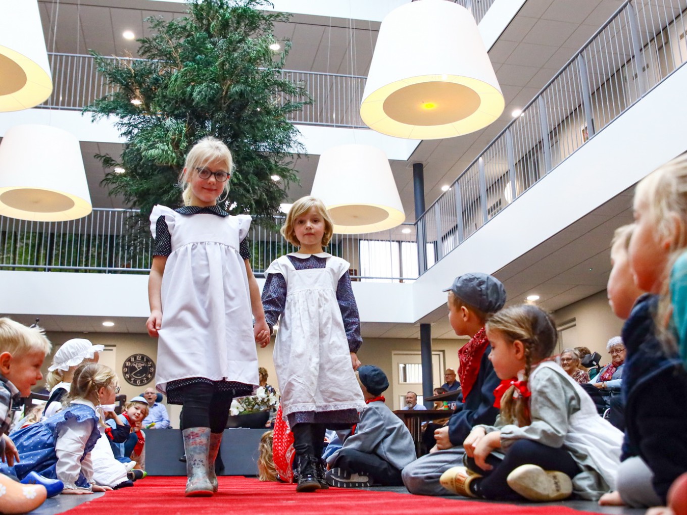 CDS Het Kompas Nieuwleusen viert uitbundig 100-jarig jubileum