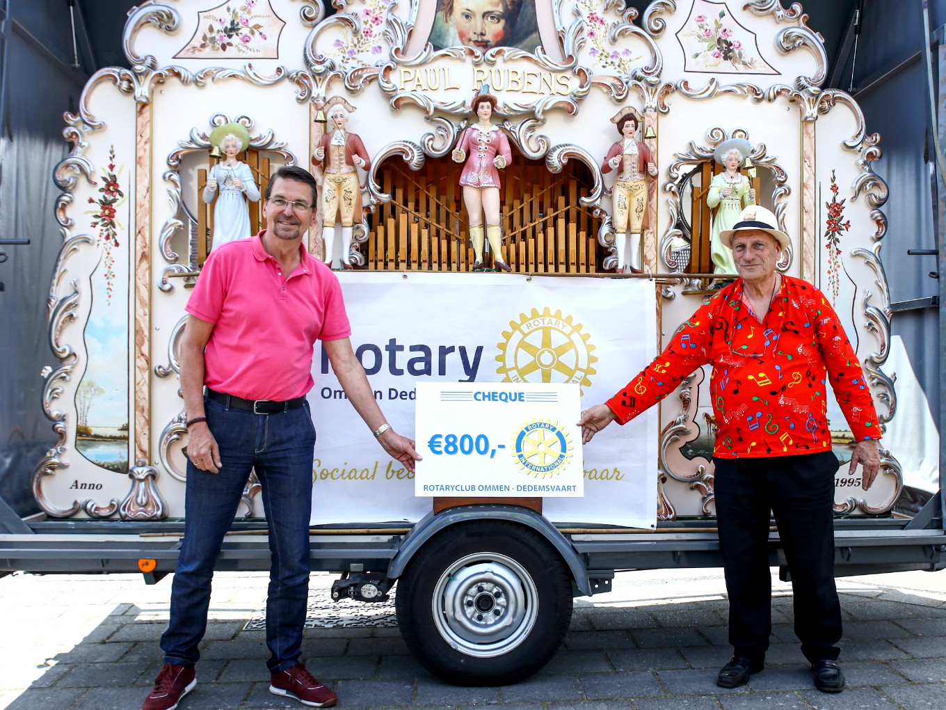 Rotary maakt muzikale tour door Nieuwleusen