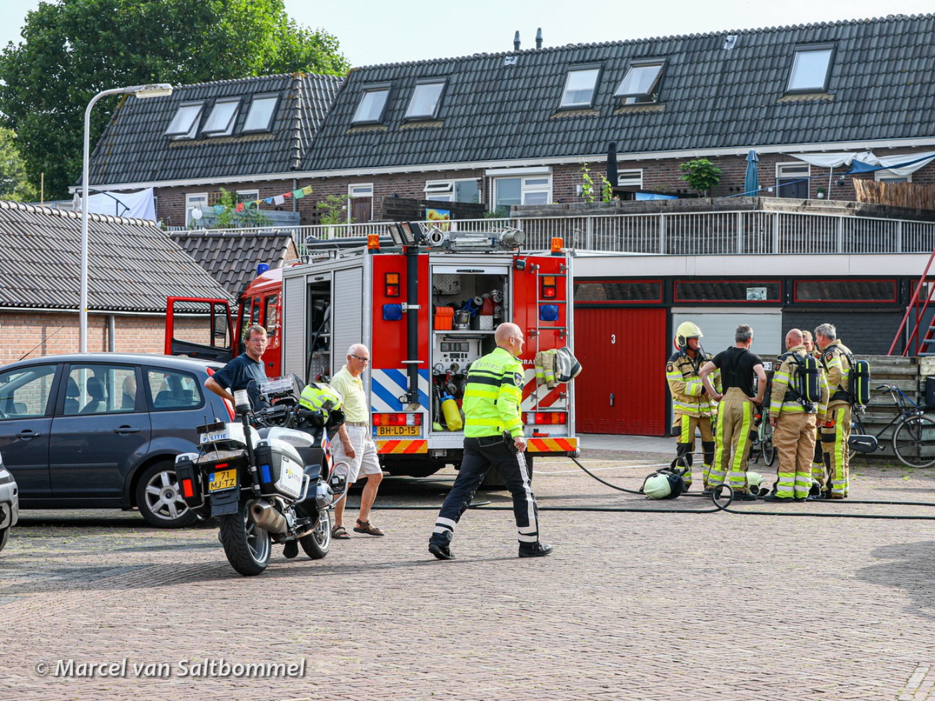 Brandweer rukt uit voor woningbrand Dalfsen