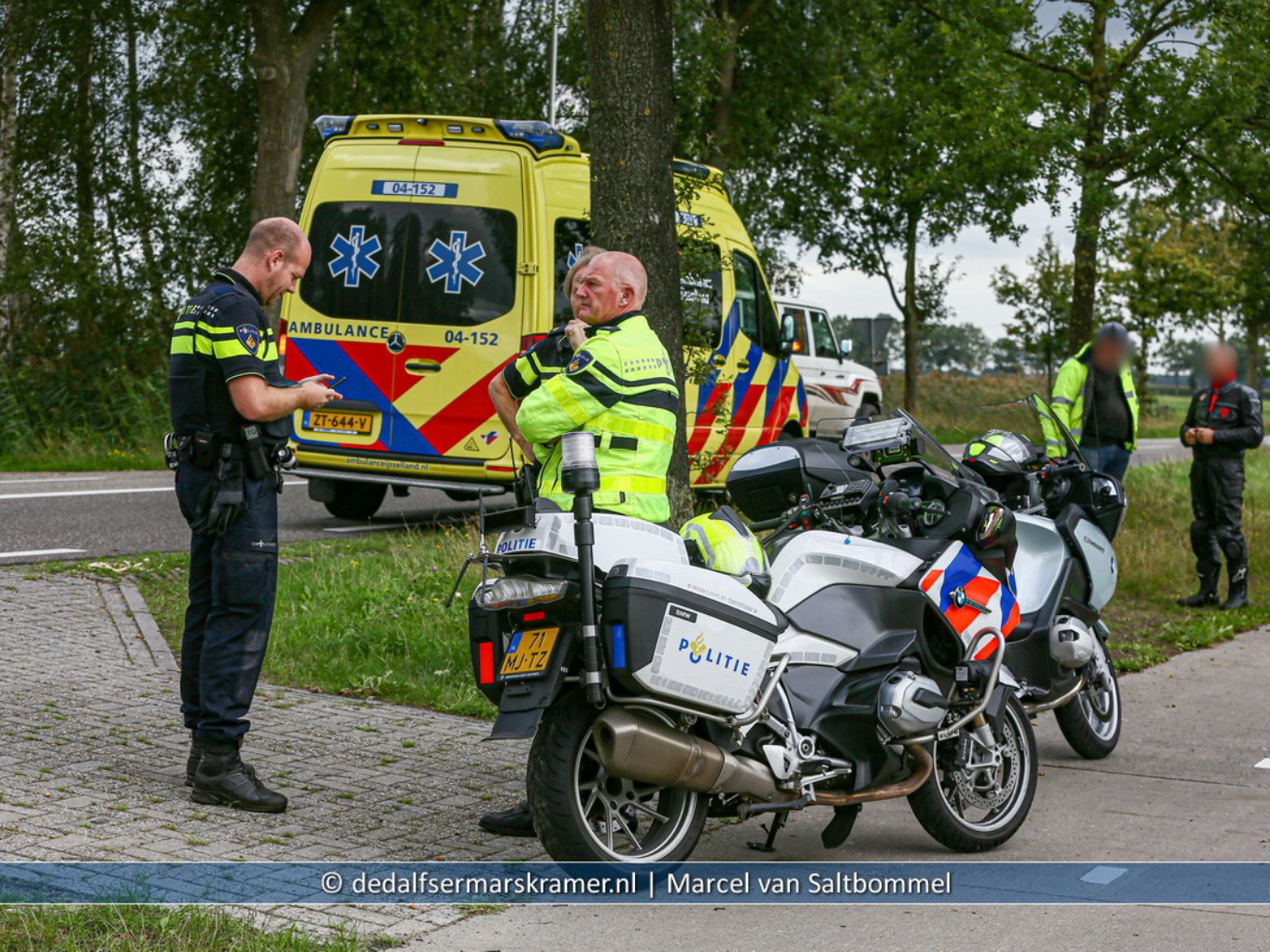 Motorrijder raakt gewond bij schuifpartij op de Dedemsweg