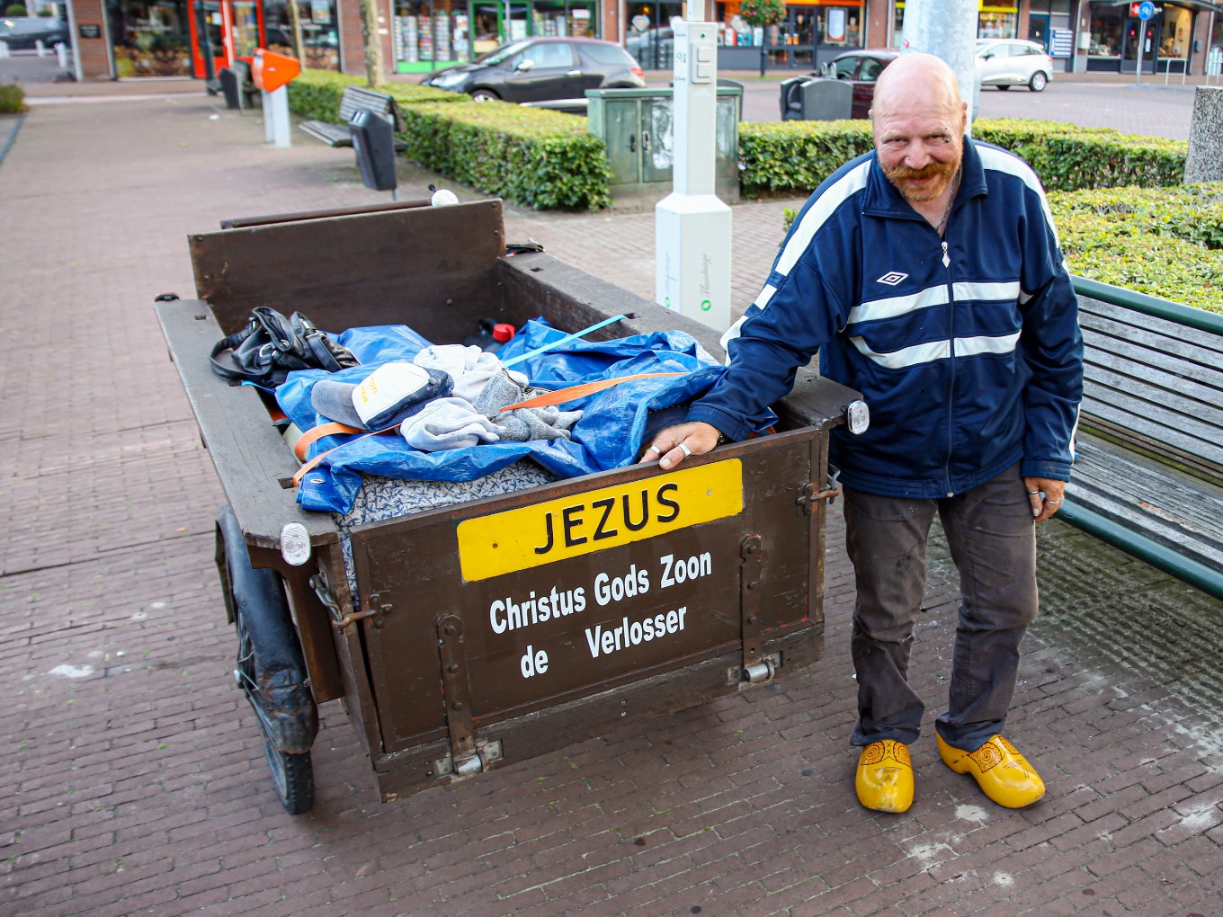 Gradje (Gerard) Padberg pauzeert in Nieuwleusen