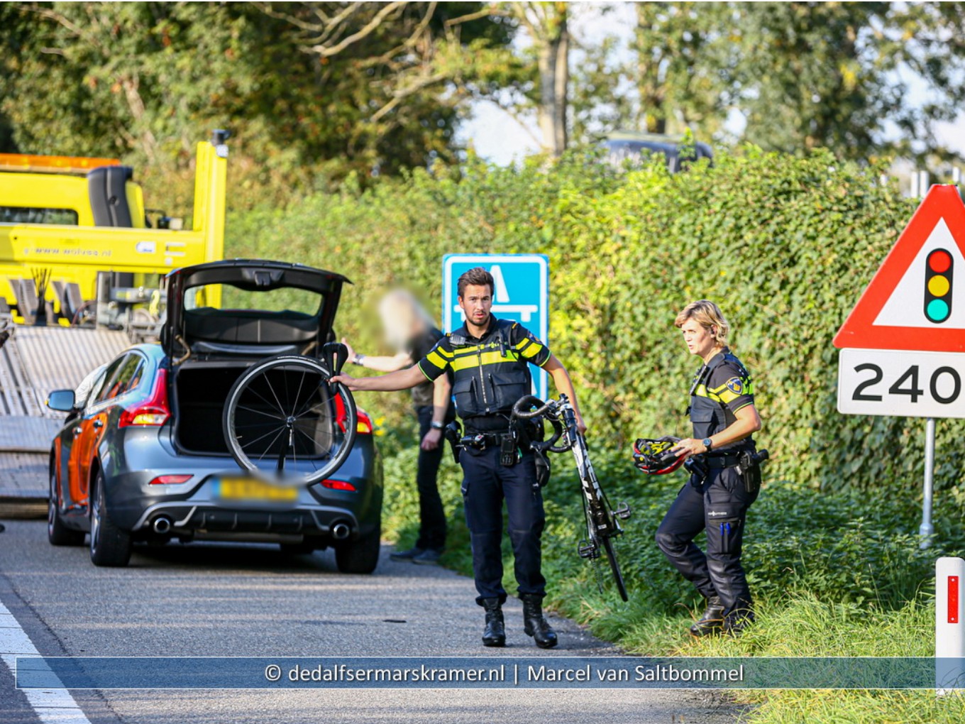 Wielrenner met spoed naar ziekenhuis na ongeval Lichtmis
