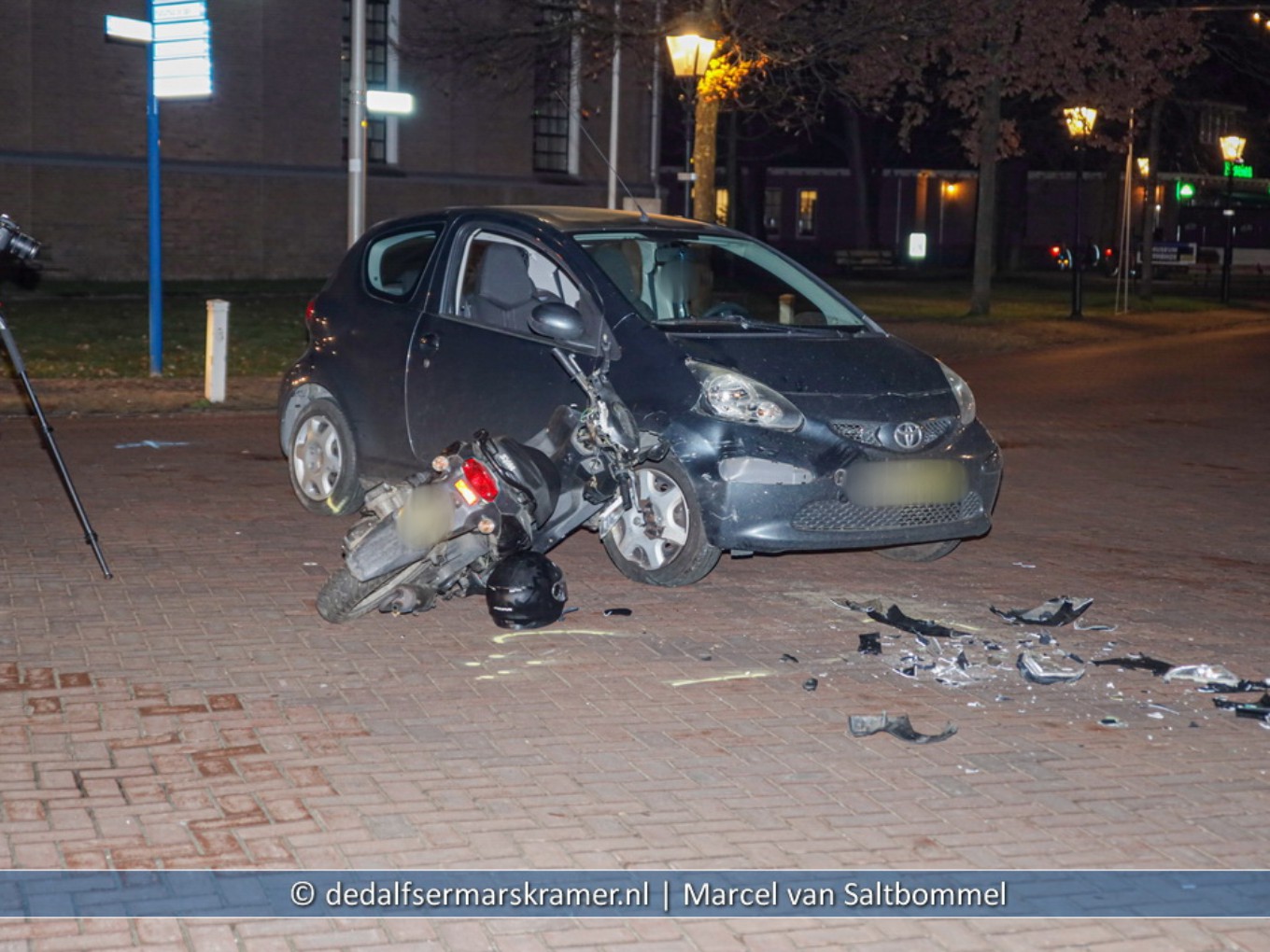 Verkeersongeval tussen scooter en auto in Nieuwleusen