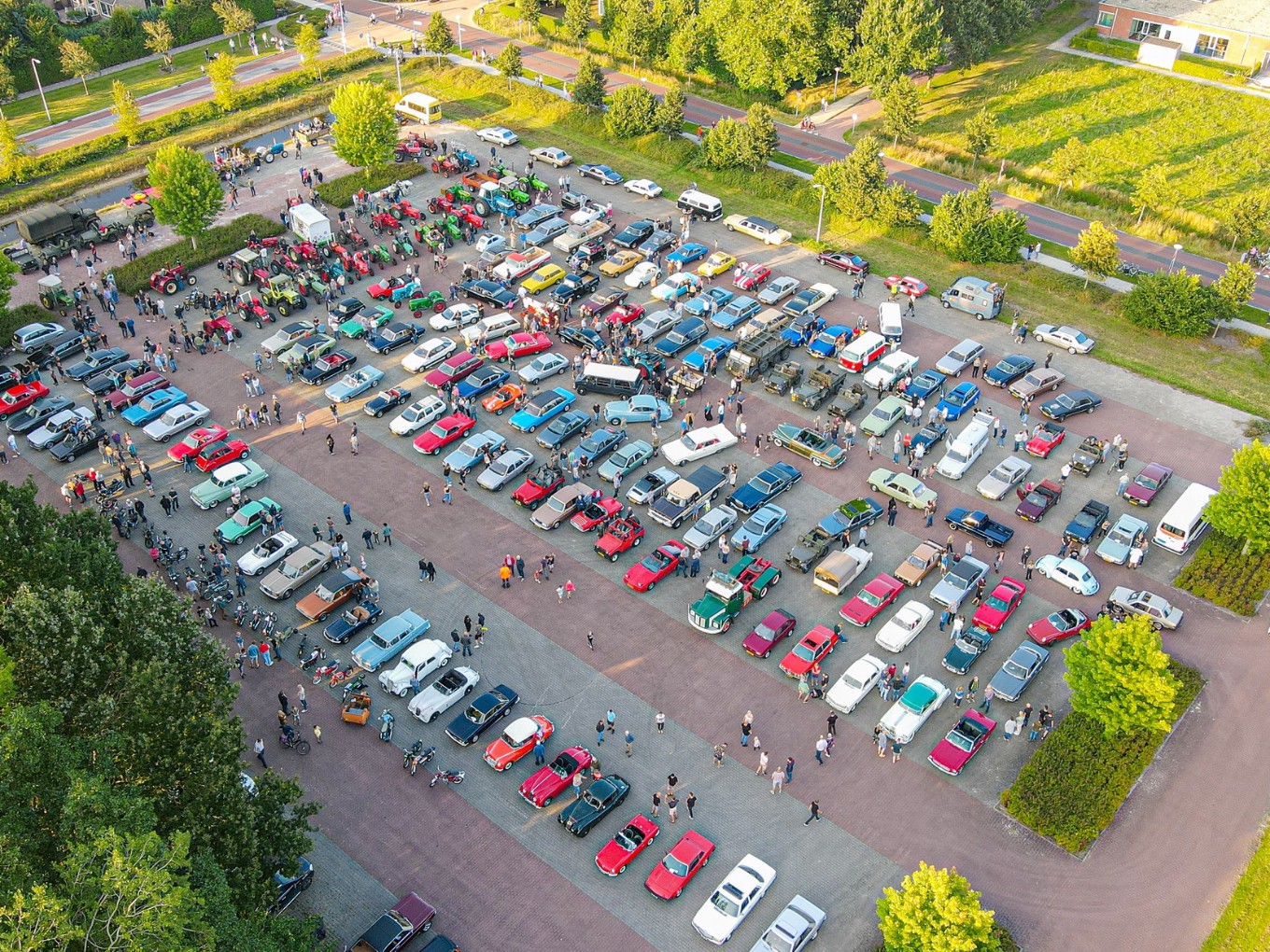 Veel animo voor oldtimerrit