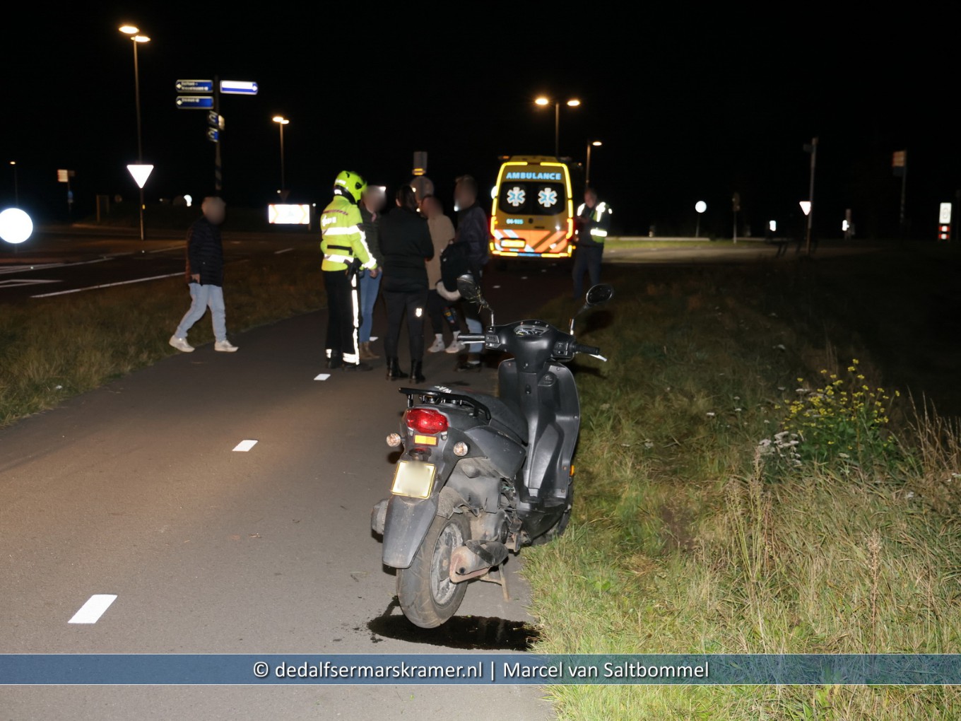 Scooterbestuurster naar het ziekenhuis