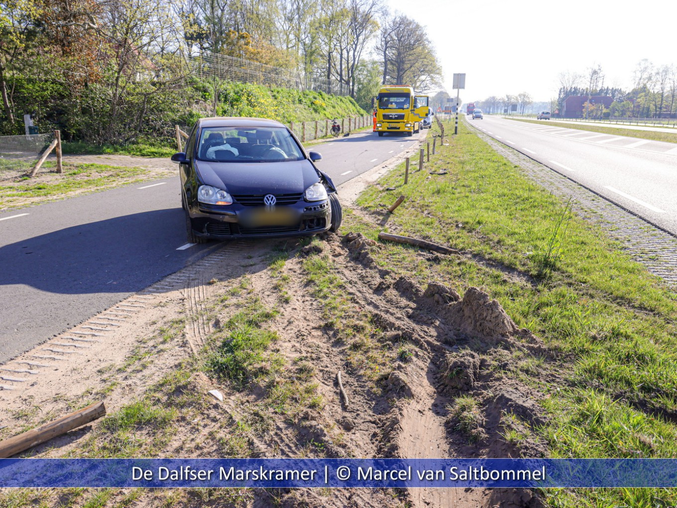 Aanrijding tussen personenauto en aanhanger Dalfsen