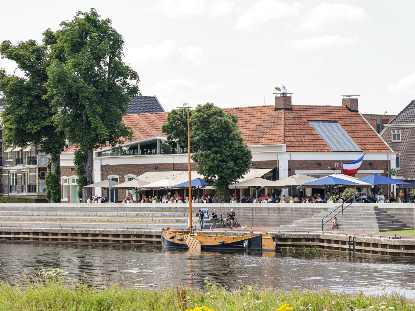 Gemeente blijft eigenaar van De Stoom(cichorei)fabriek en Witte Villa