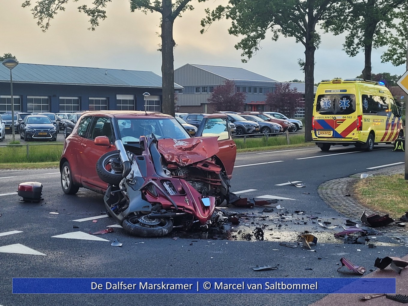 Ernstig ongeval auto-motor Nieuwleusen