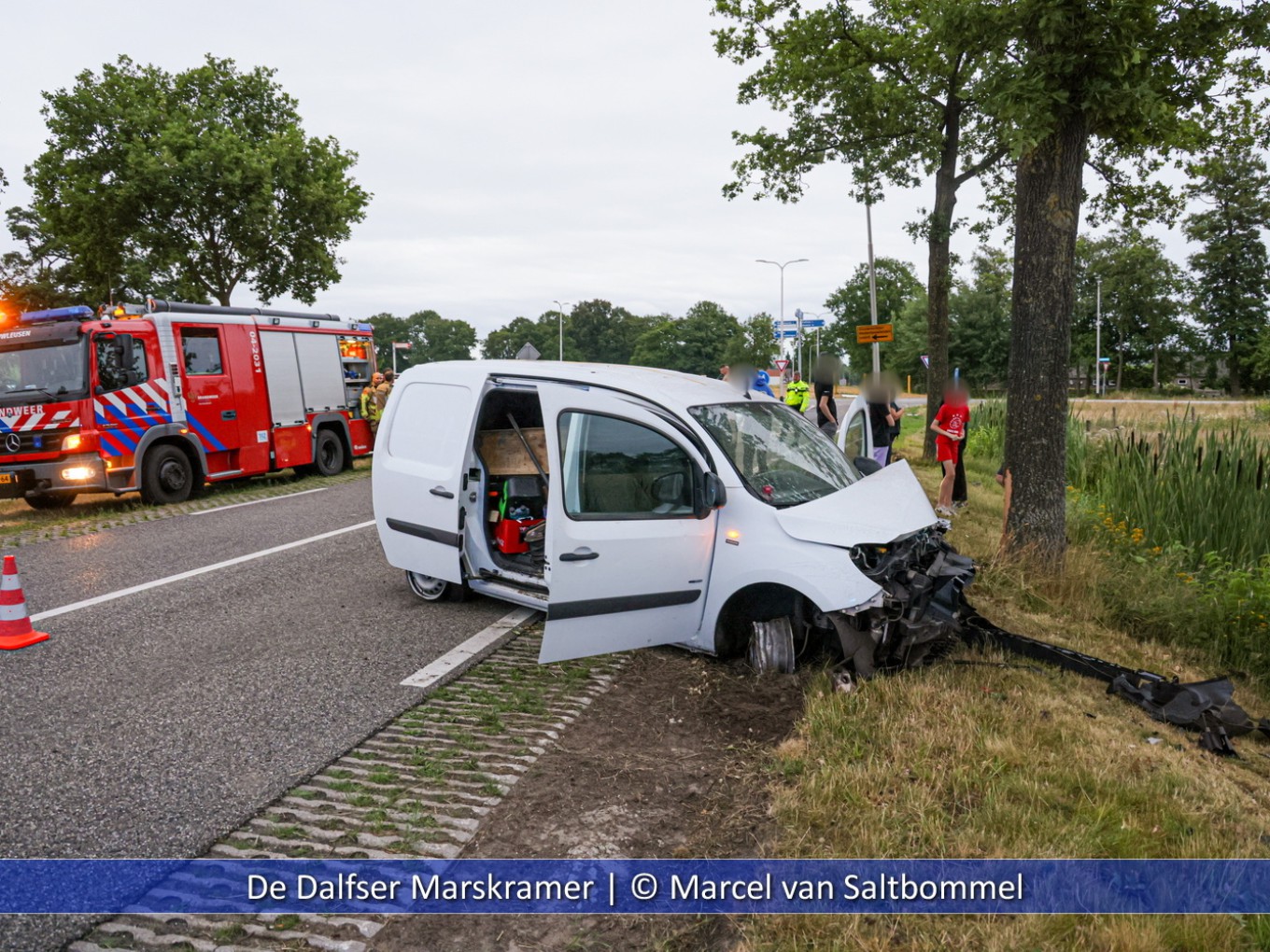 Merkwaardig ongeval rotonde Westeinde Nieuwleusen