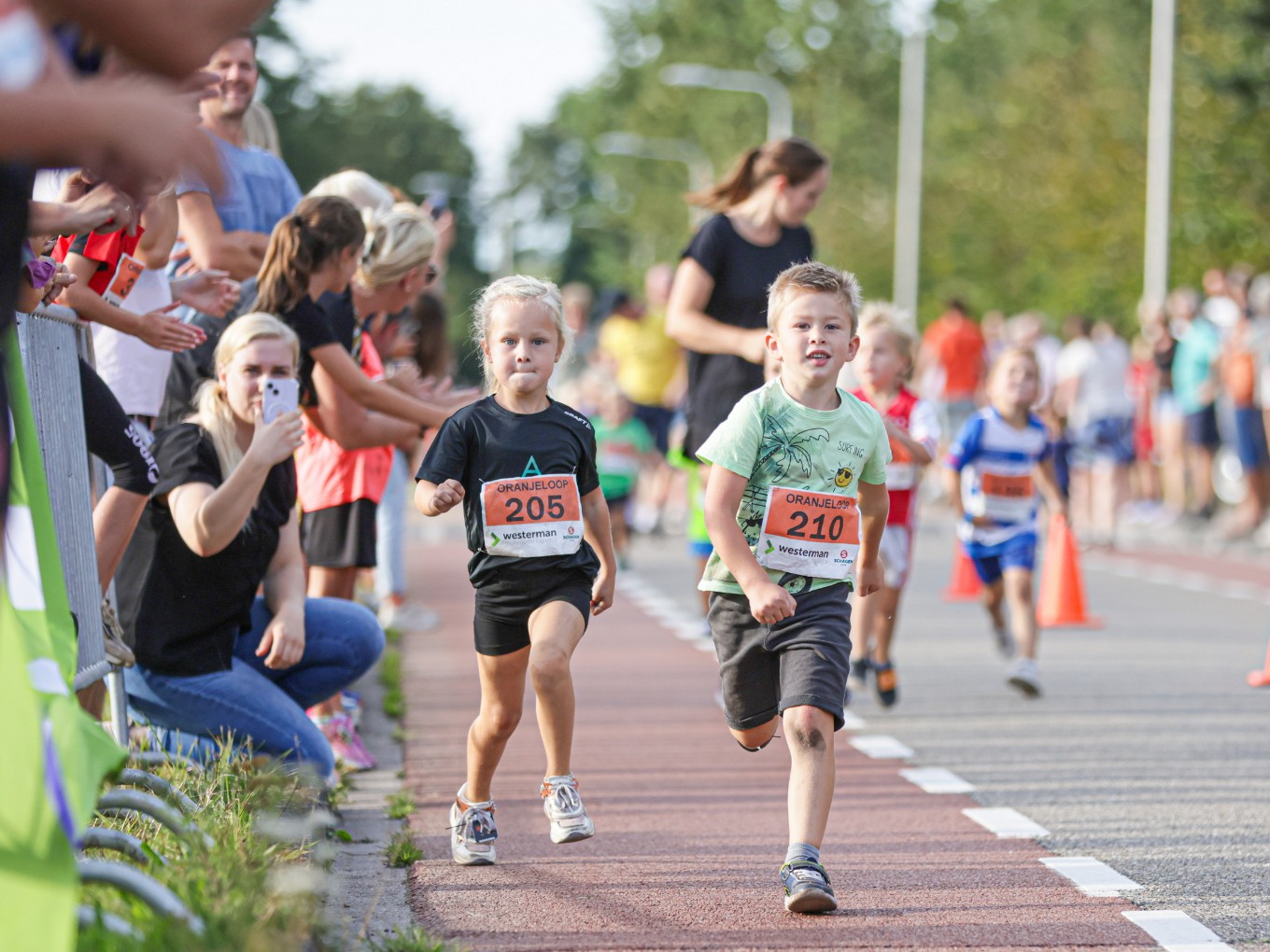 Topprestaties en plezier bij tiende Oranjeloop in Nieuwleusen