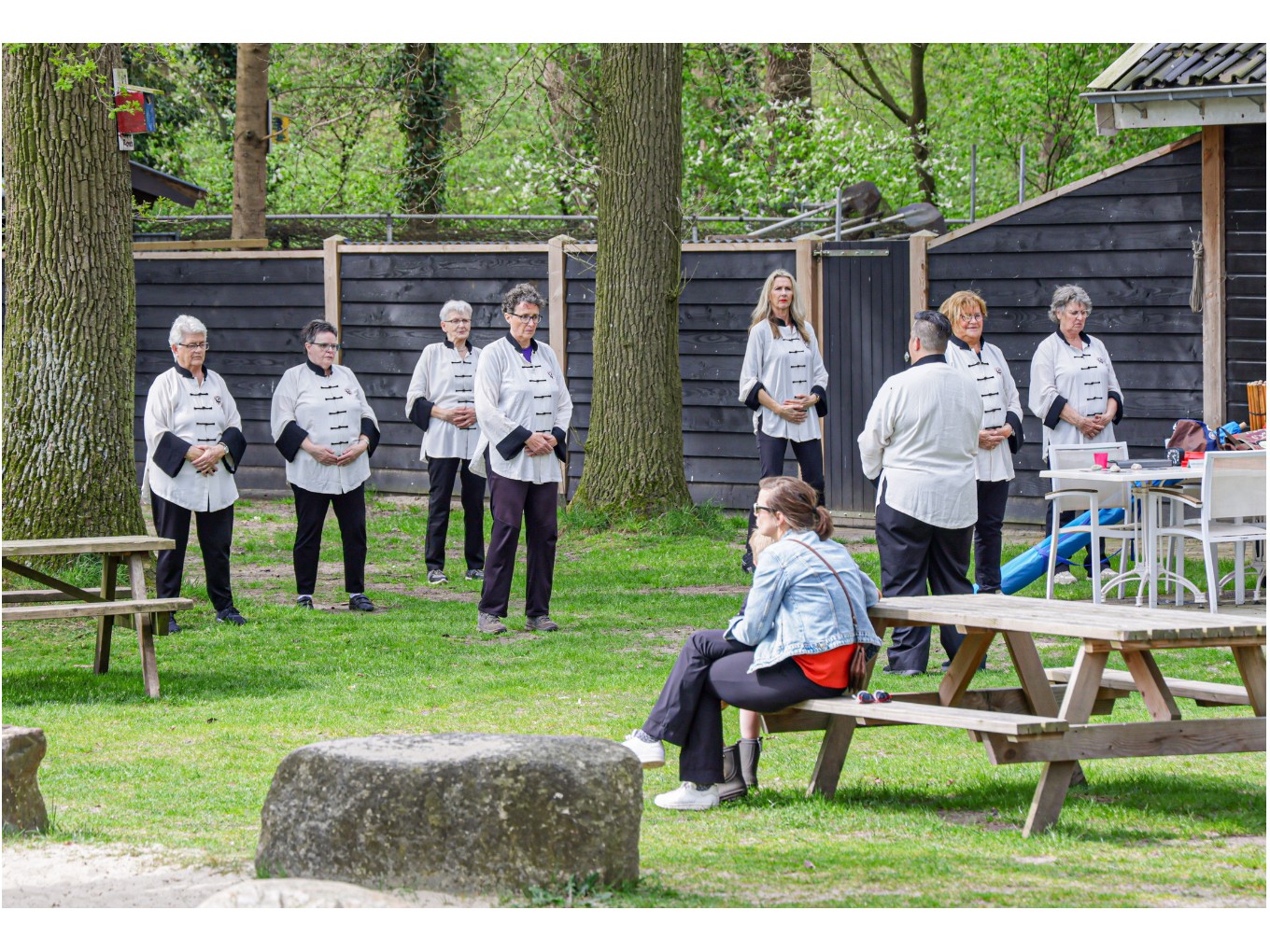 Lemelerveld laat inwoners feestelijk bewegen en ontmoeten