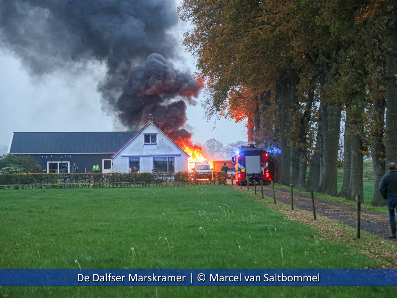 Felle brand in caravan Dommelerdijk