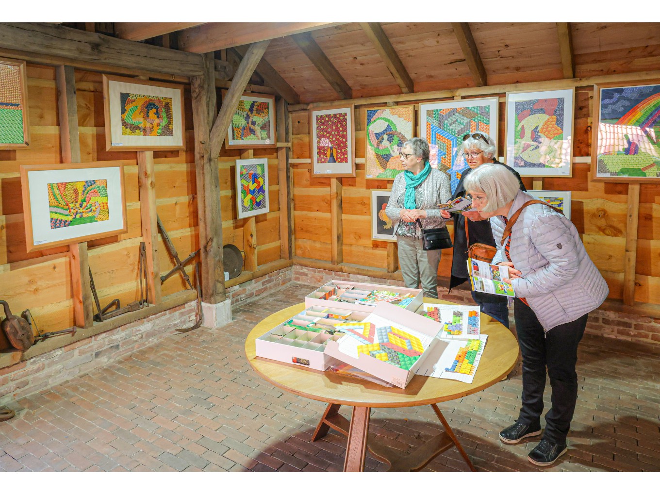 Inwoners lopen massaal uit voor Kunst om Dalfsen