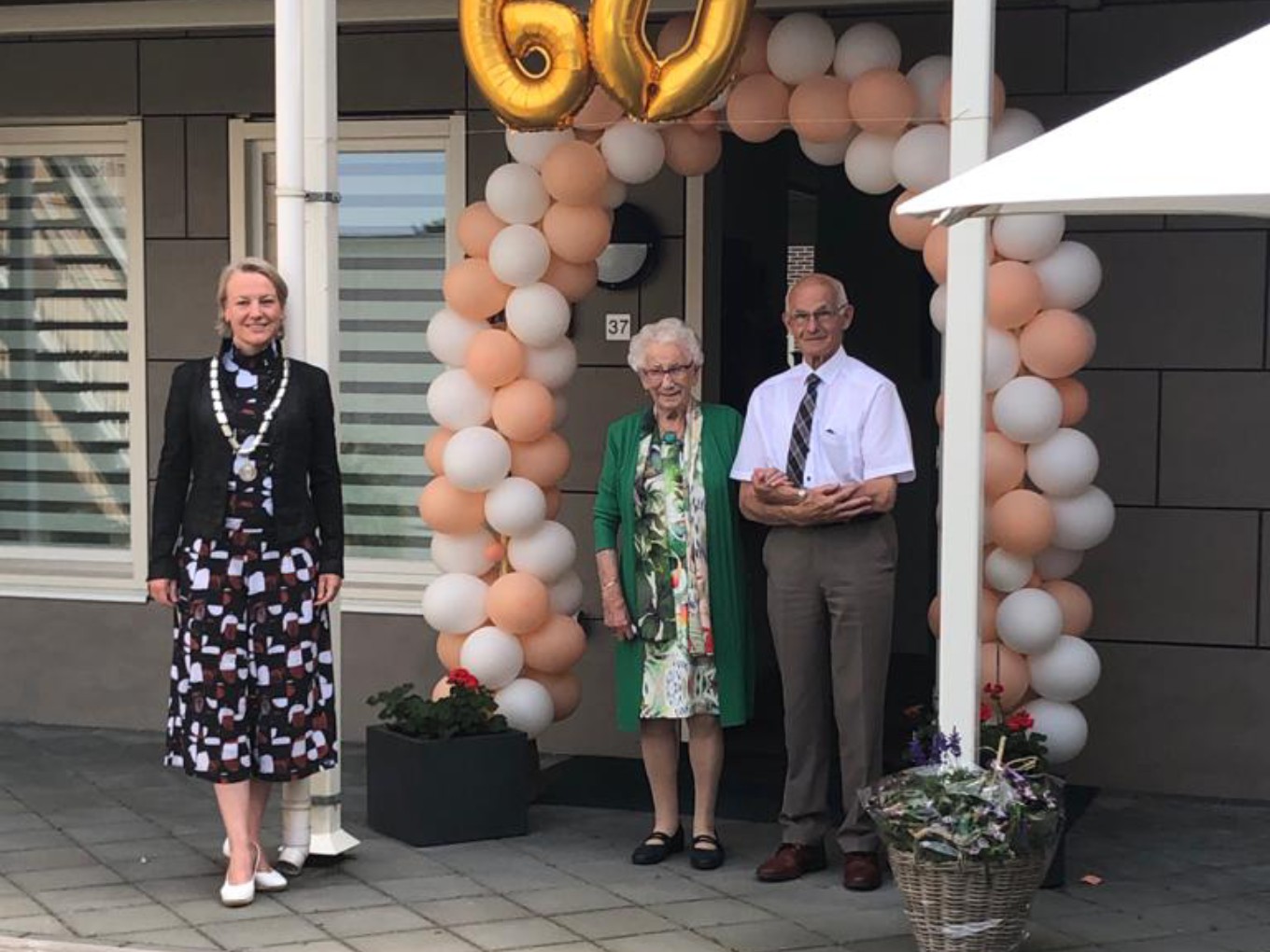 Biense en Jennie Wolters - Volkerink 60 jaar getrouwd