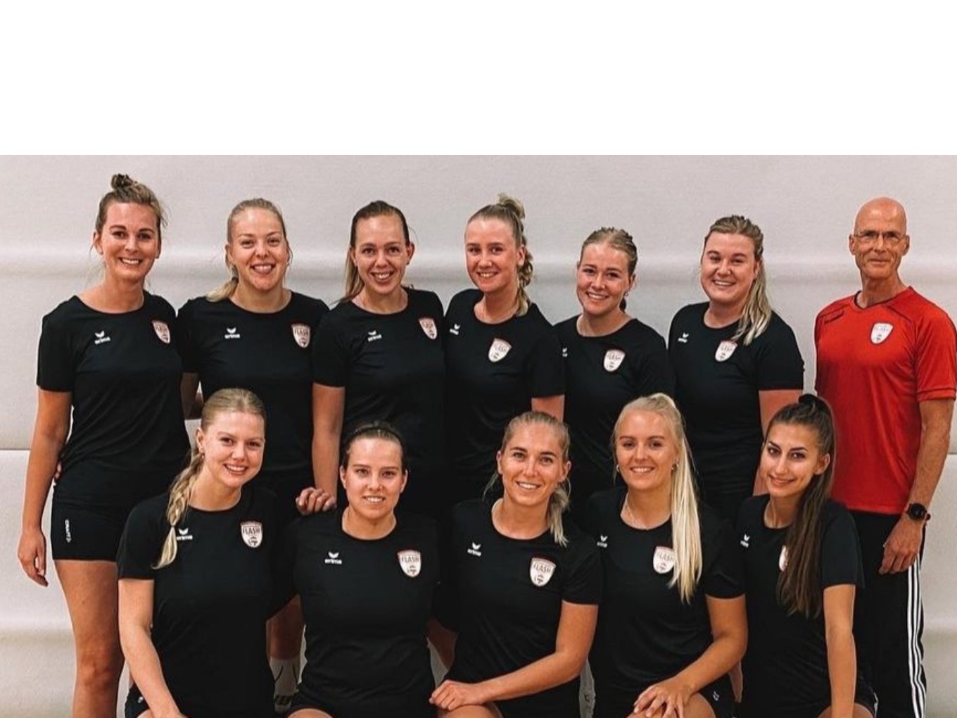 Vier punten voor dames Flash Nieuwleusen