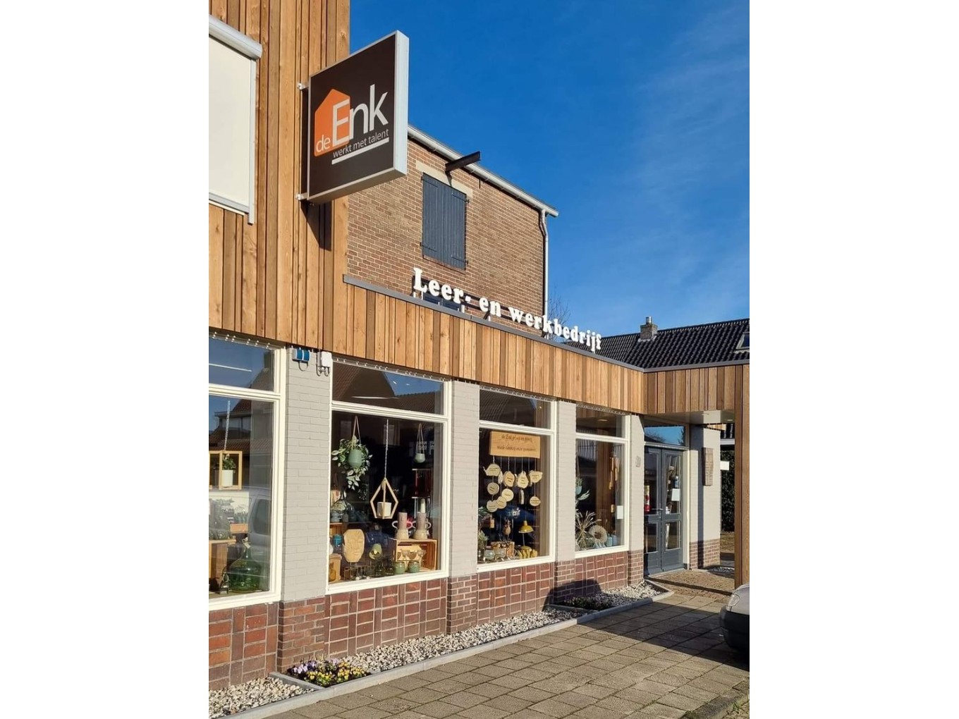Lustrum en feestelijke opening bij De Enk in Lemelerveld
