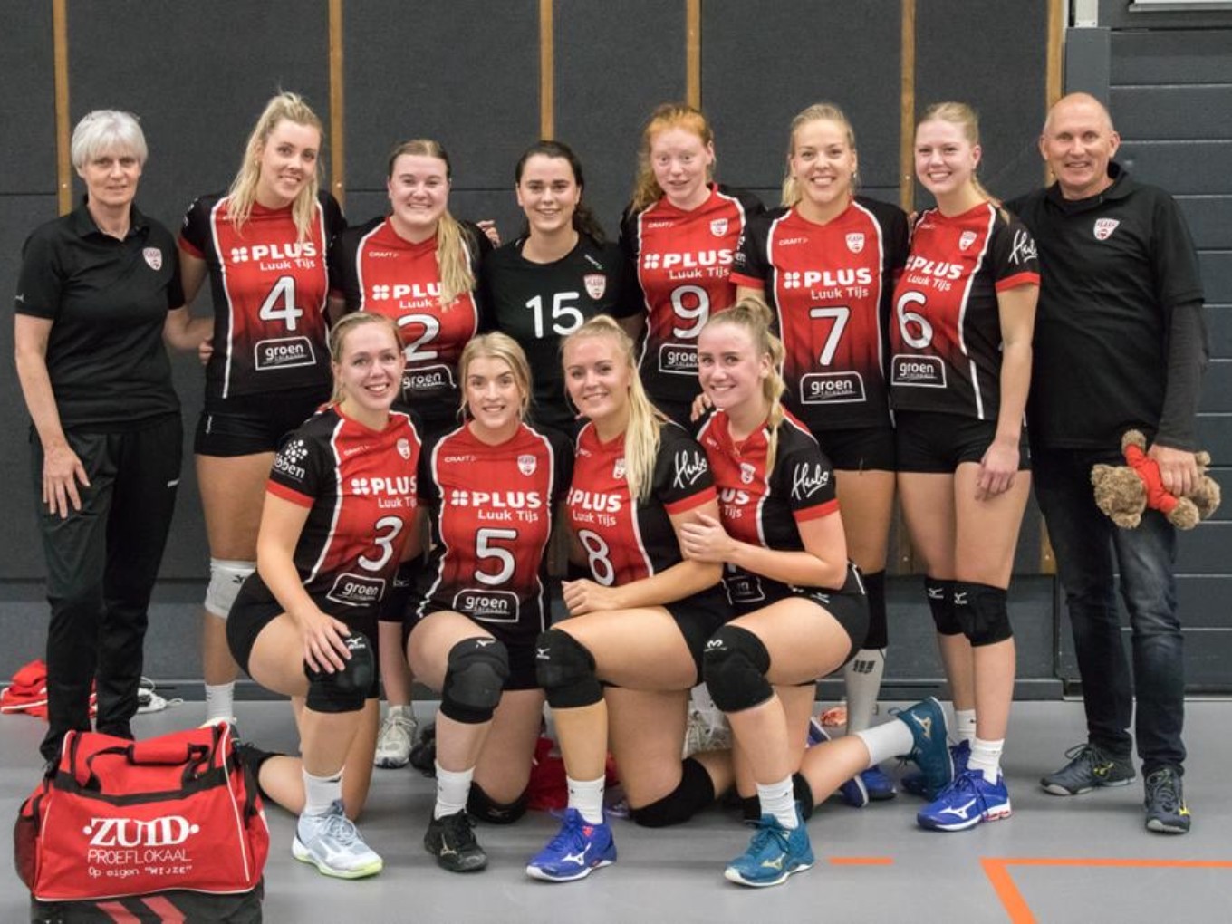 Flash dames 1 houdt vijf punten in Nieuwleusen