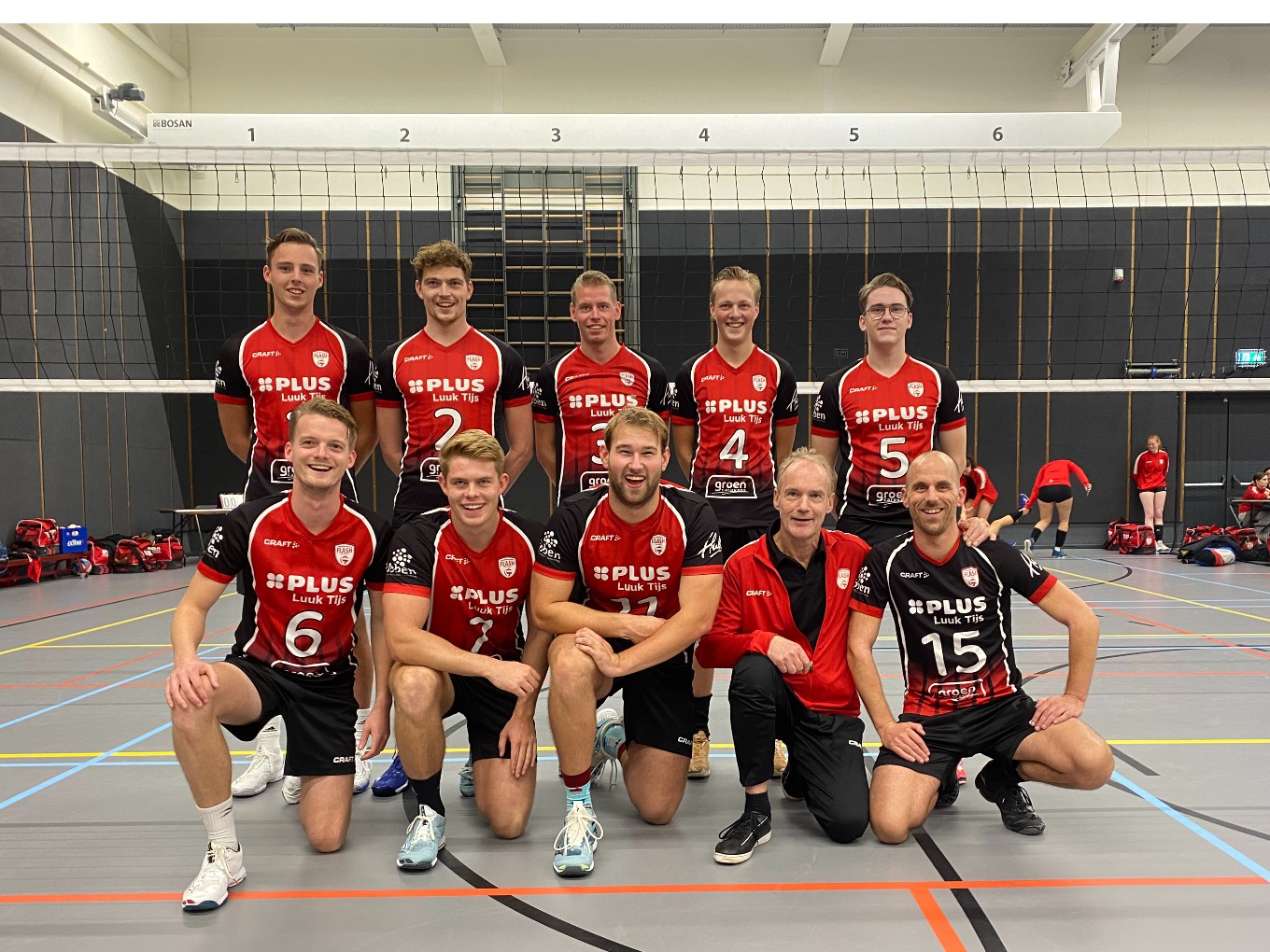 Flash Nieuwleusen heren 1 sluit competitie winnend af