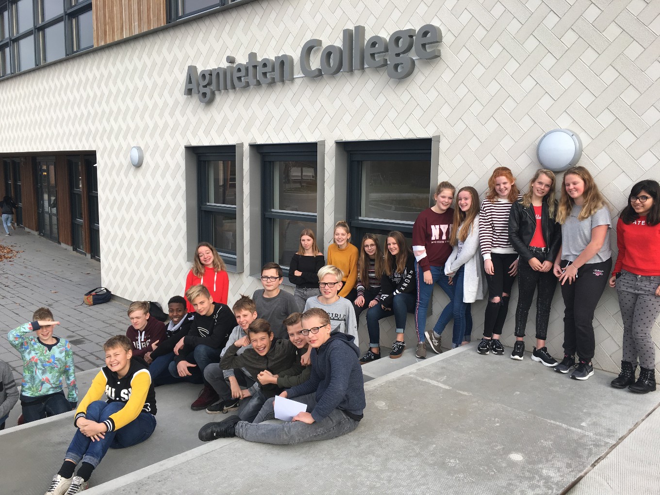 Talenten Agnieten College zoeken hulp van vrijwilligers