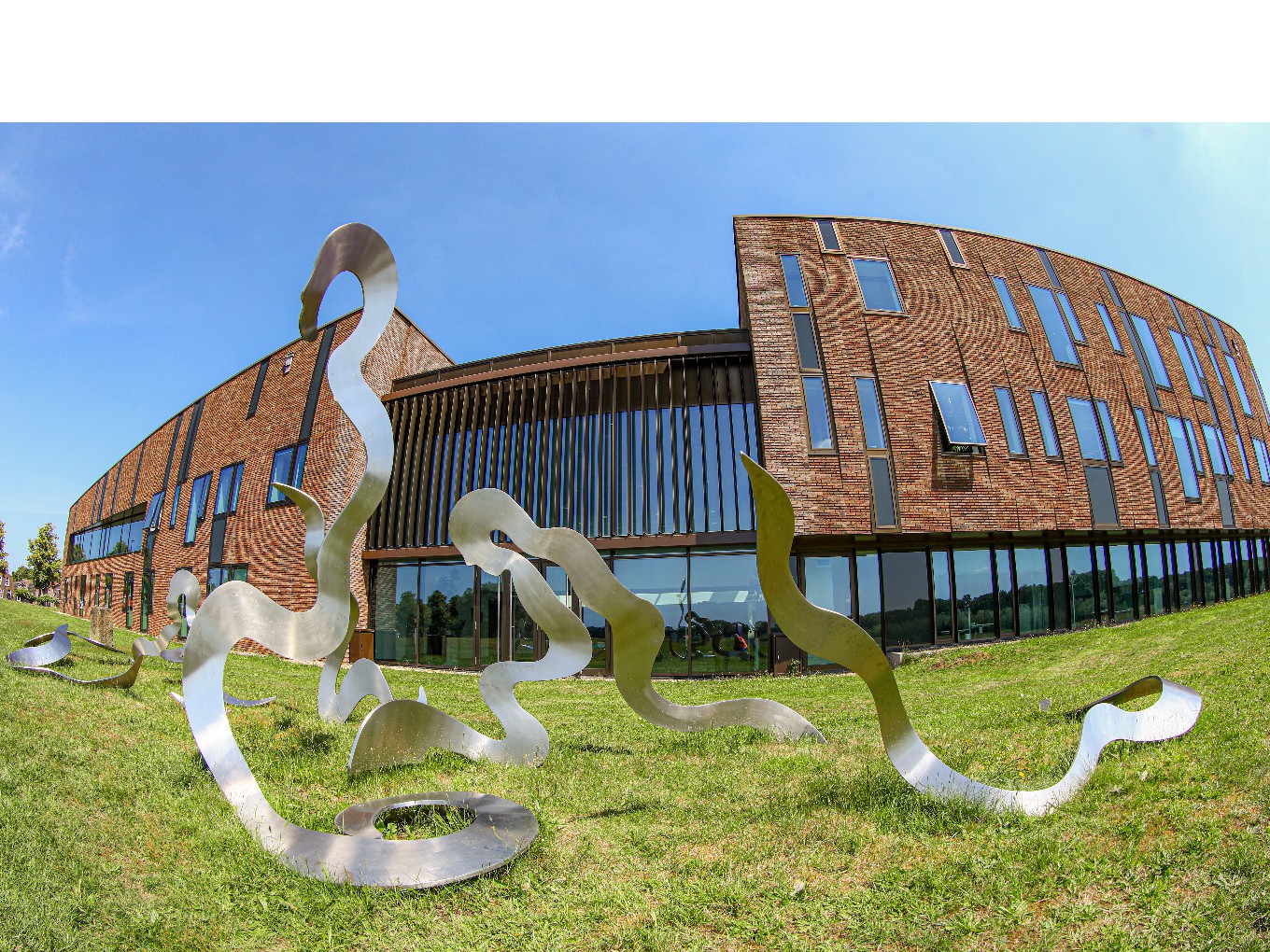 gemeentehuis Dalfsen. Archieffoto: Marcel van Saltbommel.