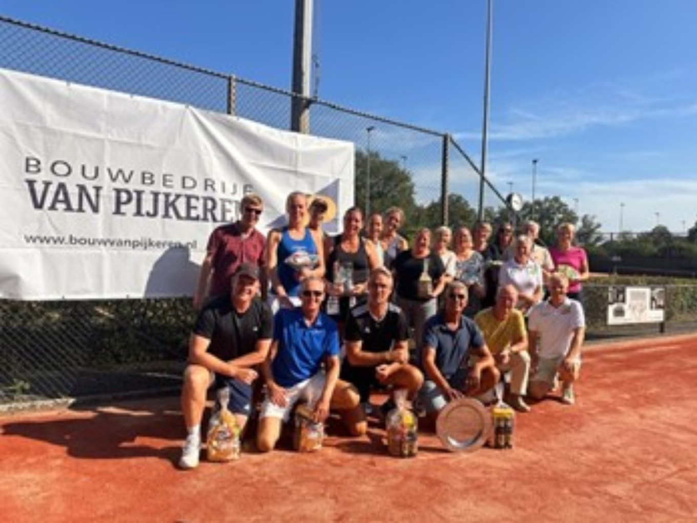 Geslaagd tennistoernooi in Dalfsen