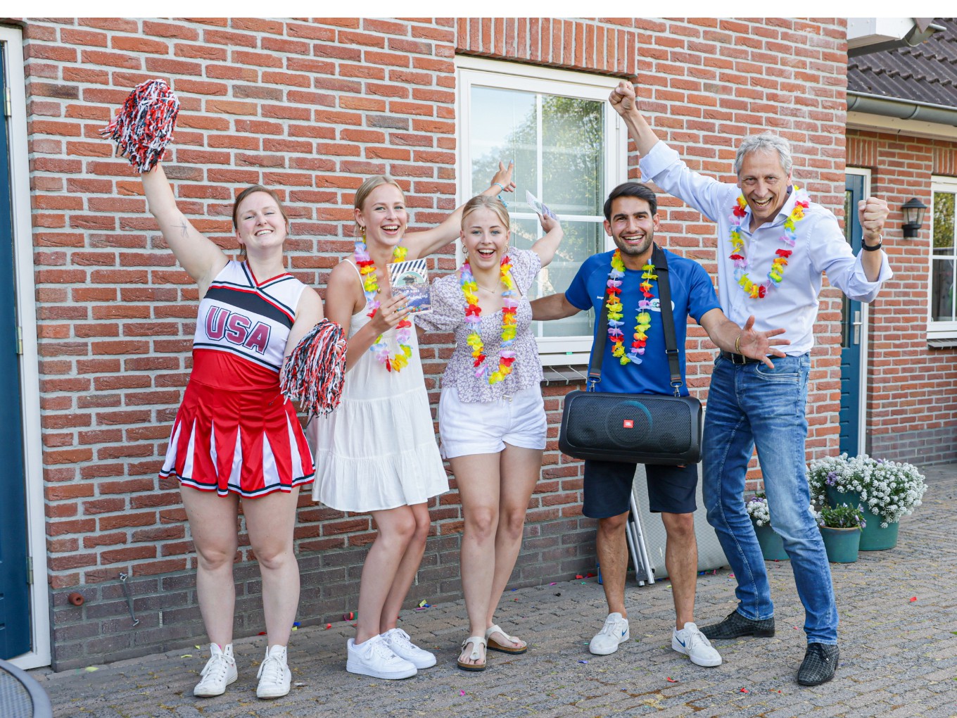 Opgeven voor geslaagden-karavaan in gemeente Dalfsen