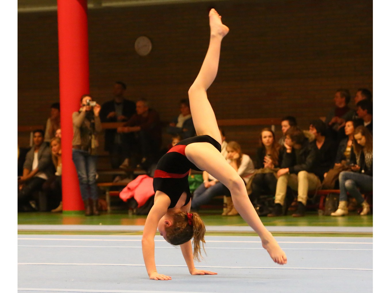 Turnsters Gymnastiekvereniging Nieuwleusen door naar halve NK