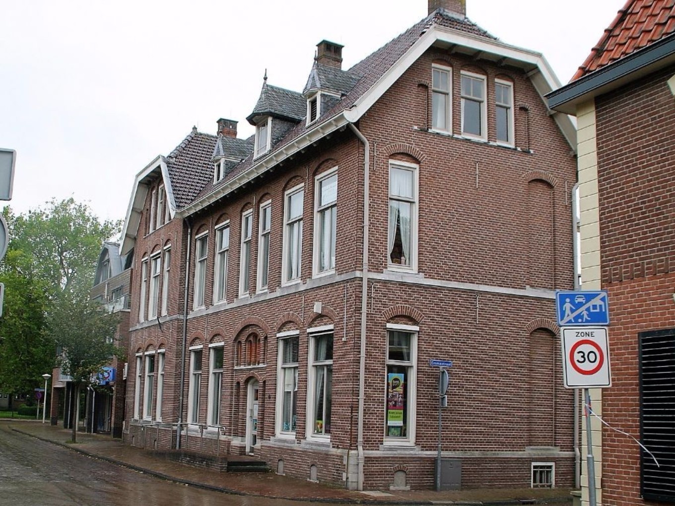 ‘ t Oude Postkantoor Dalfsen sluit als kunstatelier