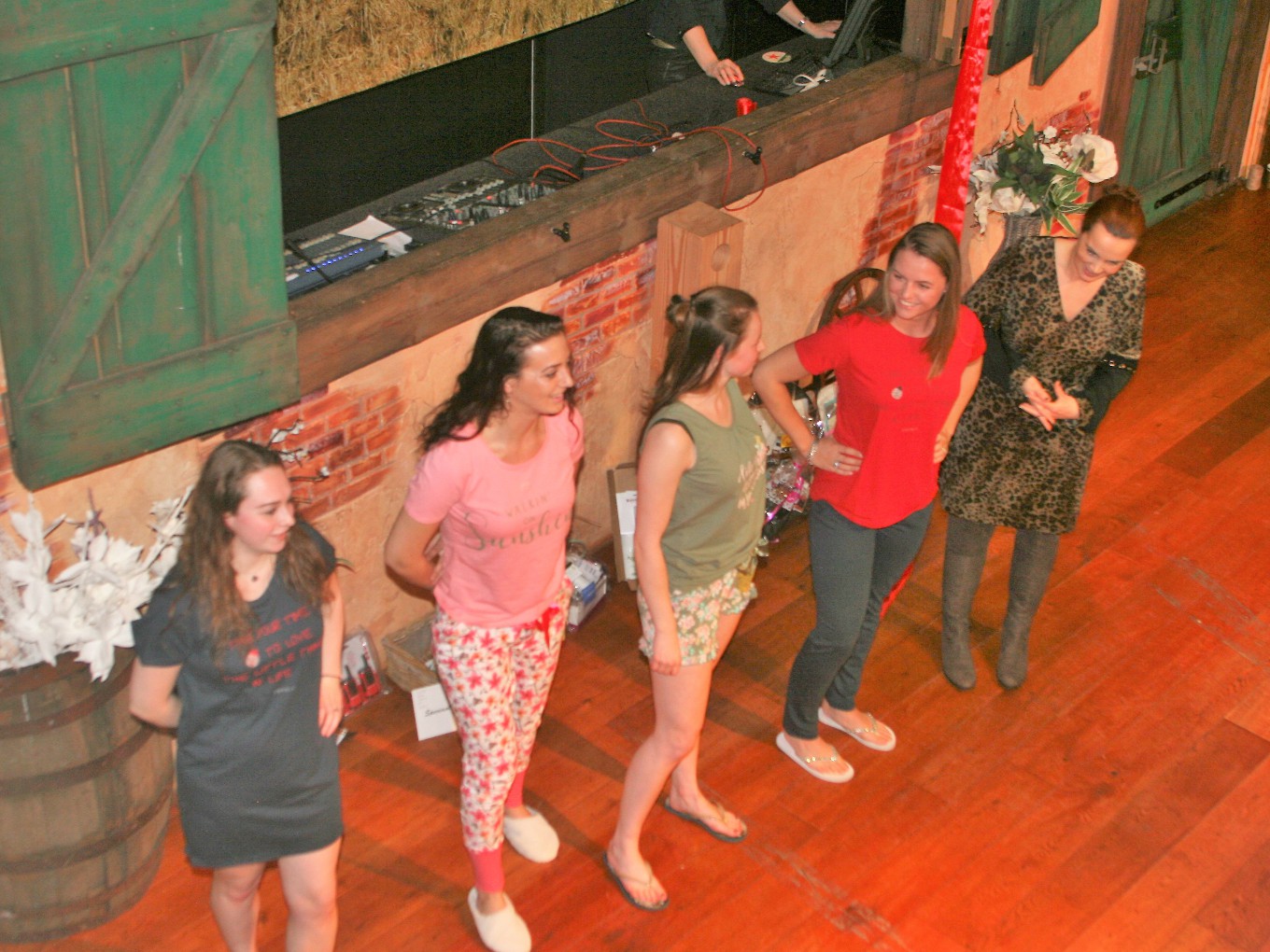 Ladies night in Nieuwleusen trekt ruim 400 bezoekers