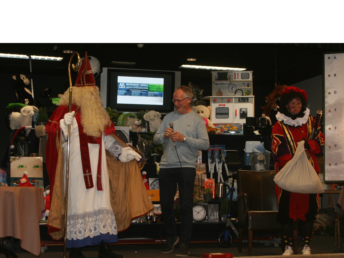 Bazaar De Wiekelaar in Oudleusen levert 13.000 euro op