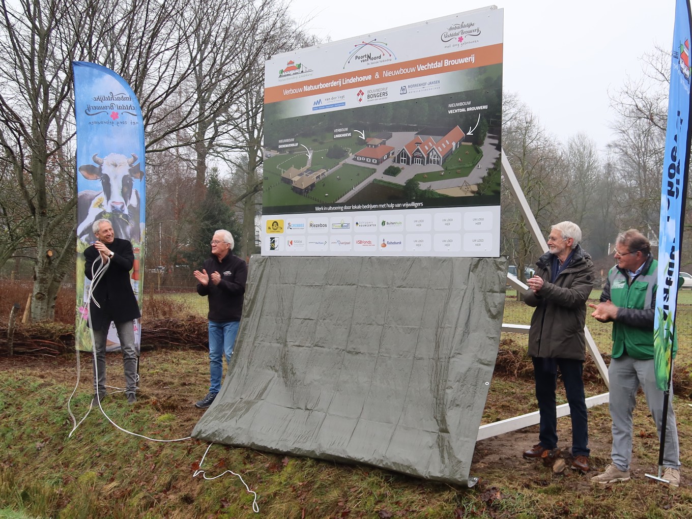 Vlnr: Jan Uitslag, Wim Holsappel, Keimpe Sinnema en Jan Dirk Nijkamp.