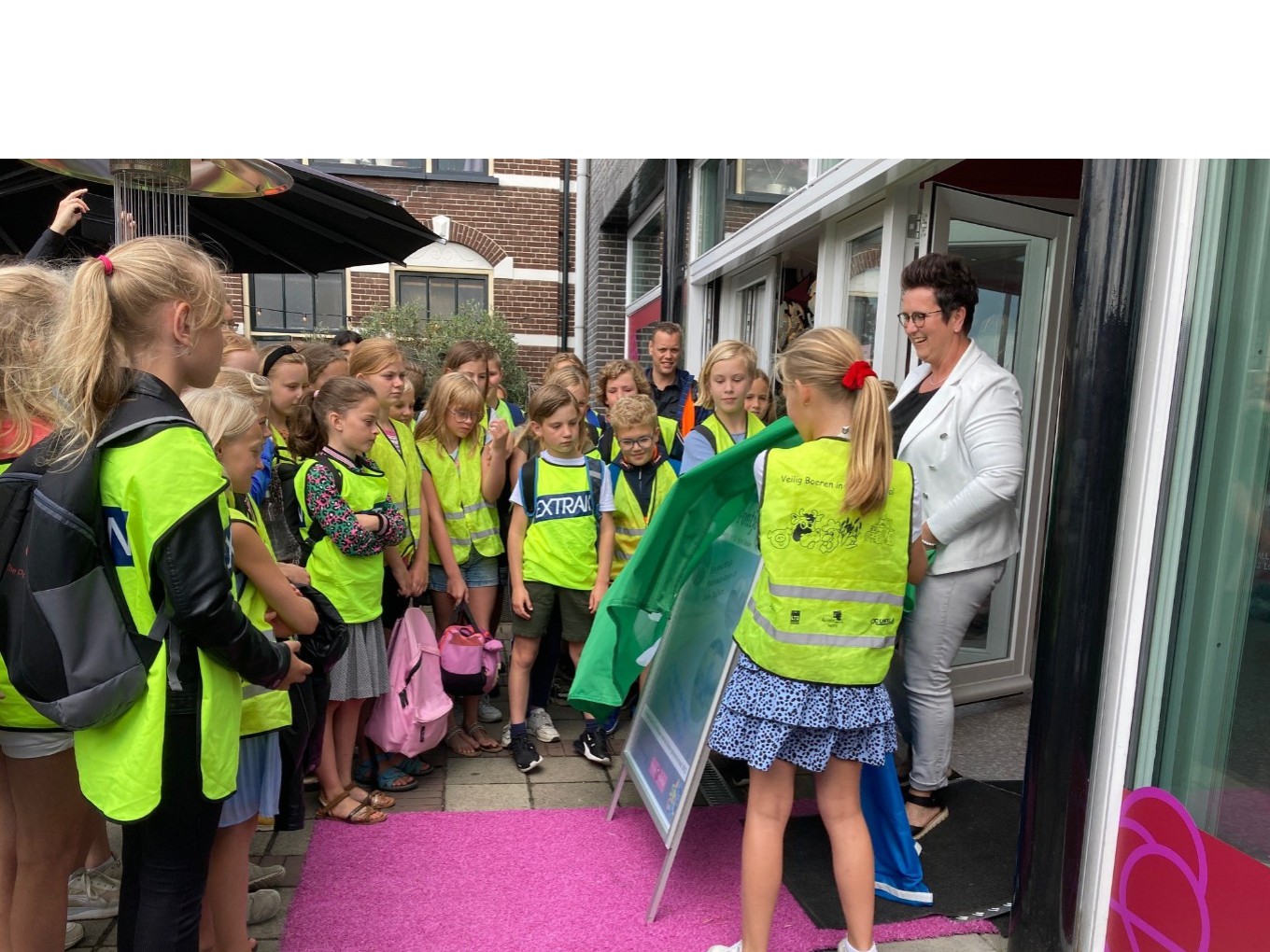 Groep 7 CBS De Spiegel presenteert Rondje Pontje