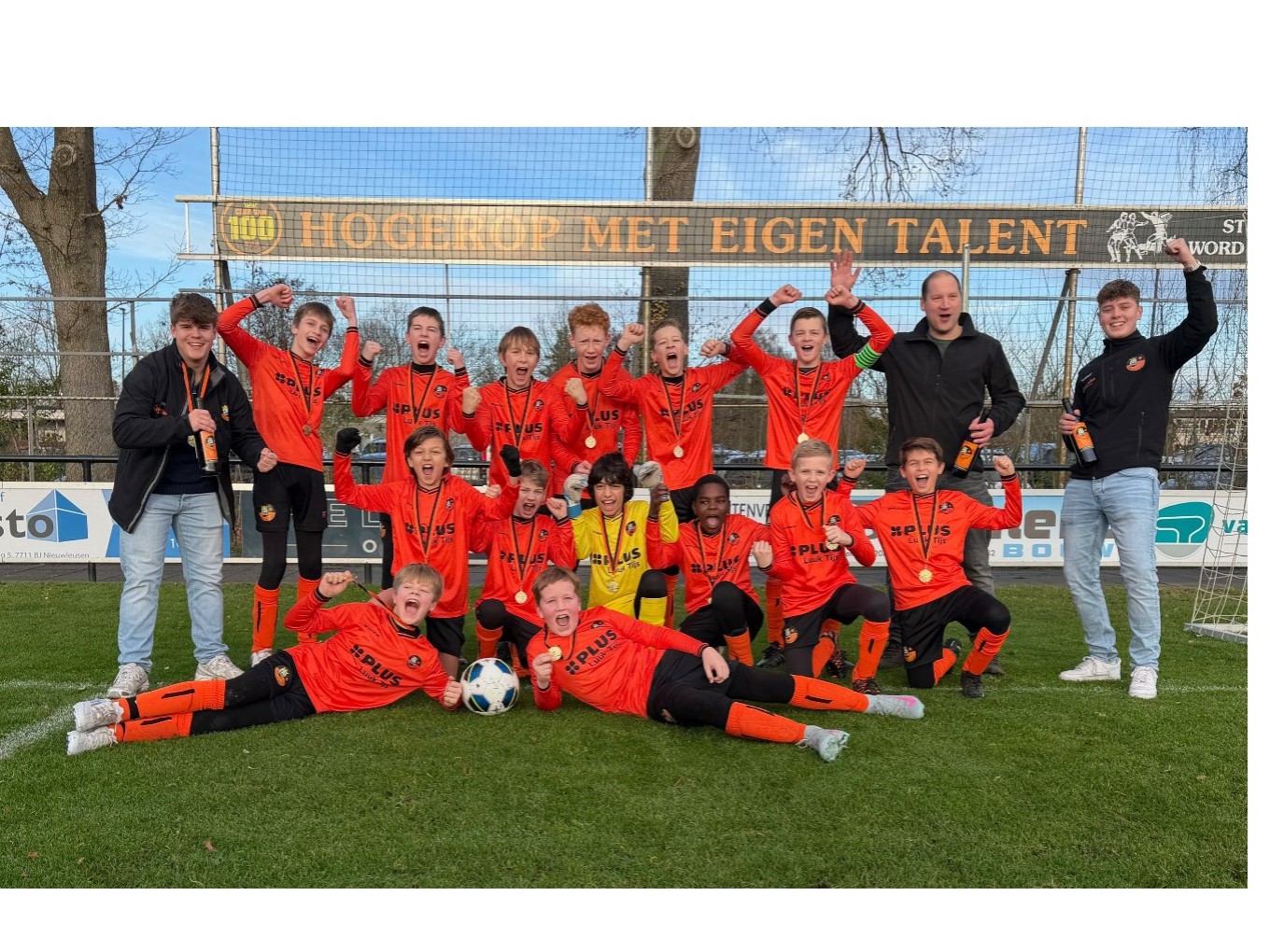 S.V. Nieuwleusen team JO13-3 kampioen