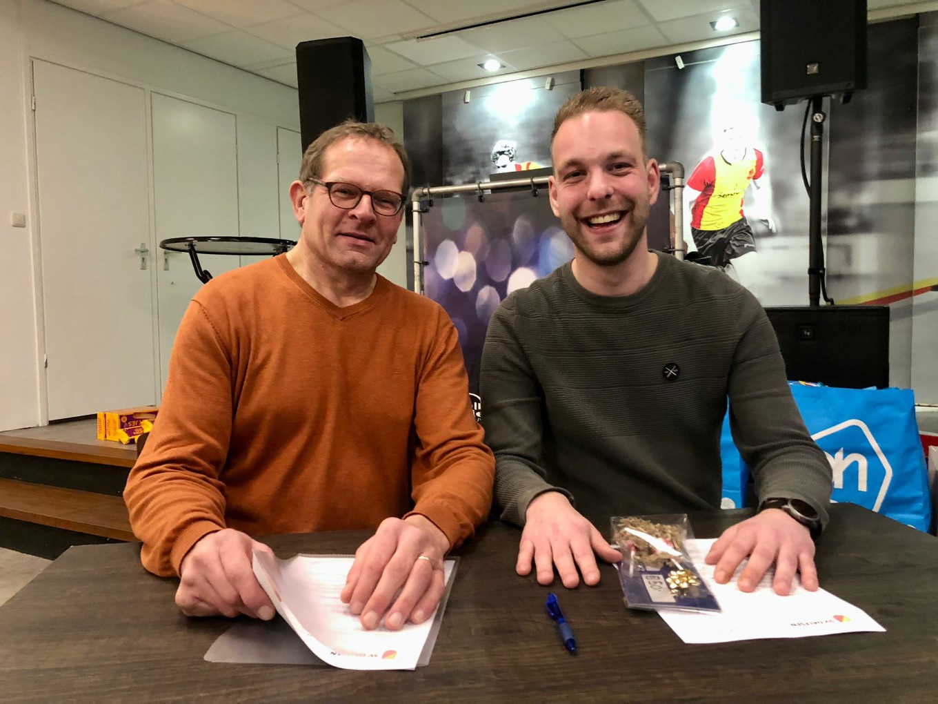 SV Dalfsen en trainer Jordi Willems verlengen samenwerking