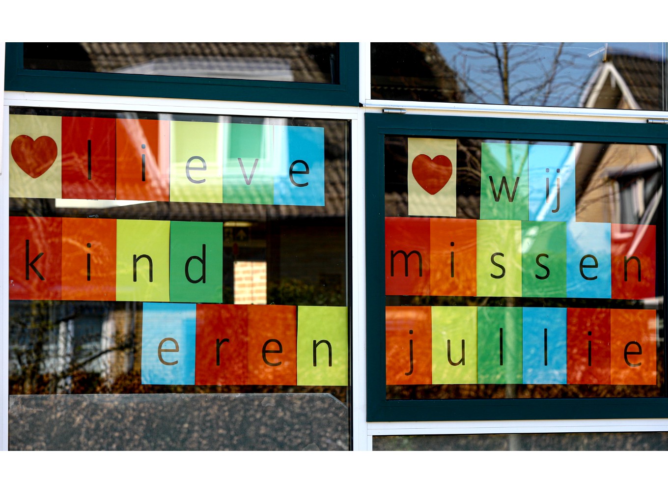 Juffen en meesters missen hun leerlingen